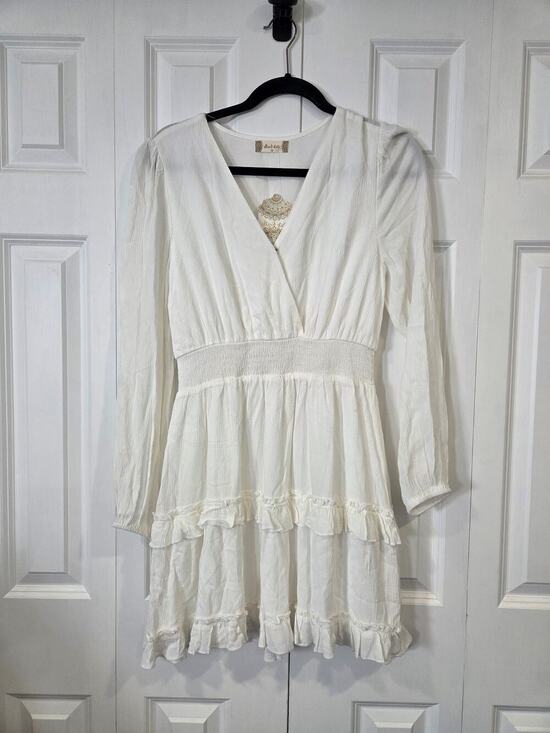 Altar'd State Dresses & Skirts - NWT Altar'd State White Long Sleeve Tiered Mini Dress Medium Boho Cottagecore